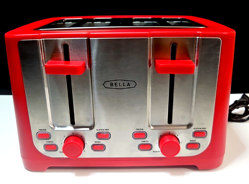 BELLA ,4 Slice Toaster with Auto Shut off - Extra Wide Slots & Removable trays